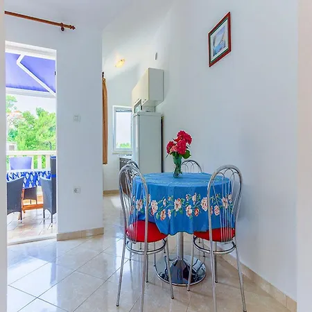 Ivo - One Bedroom With Terrace And Sea View A5 Apartment *