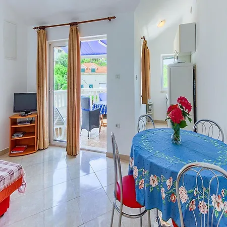 Ivo - One Bedroom With Terrace And Sea View A5 * 波斯蒂勒